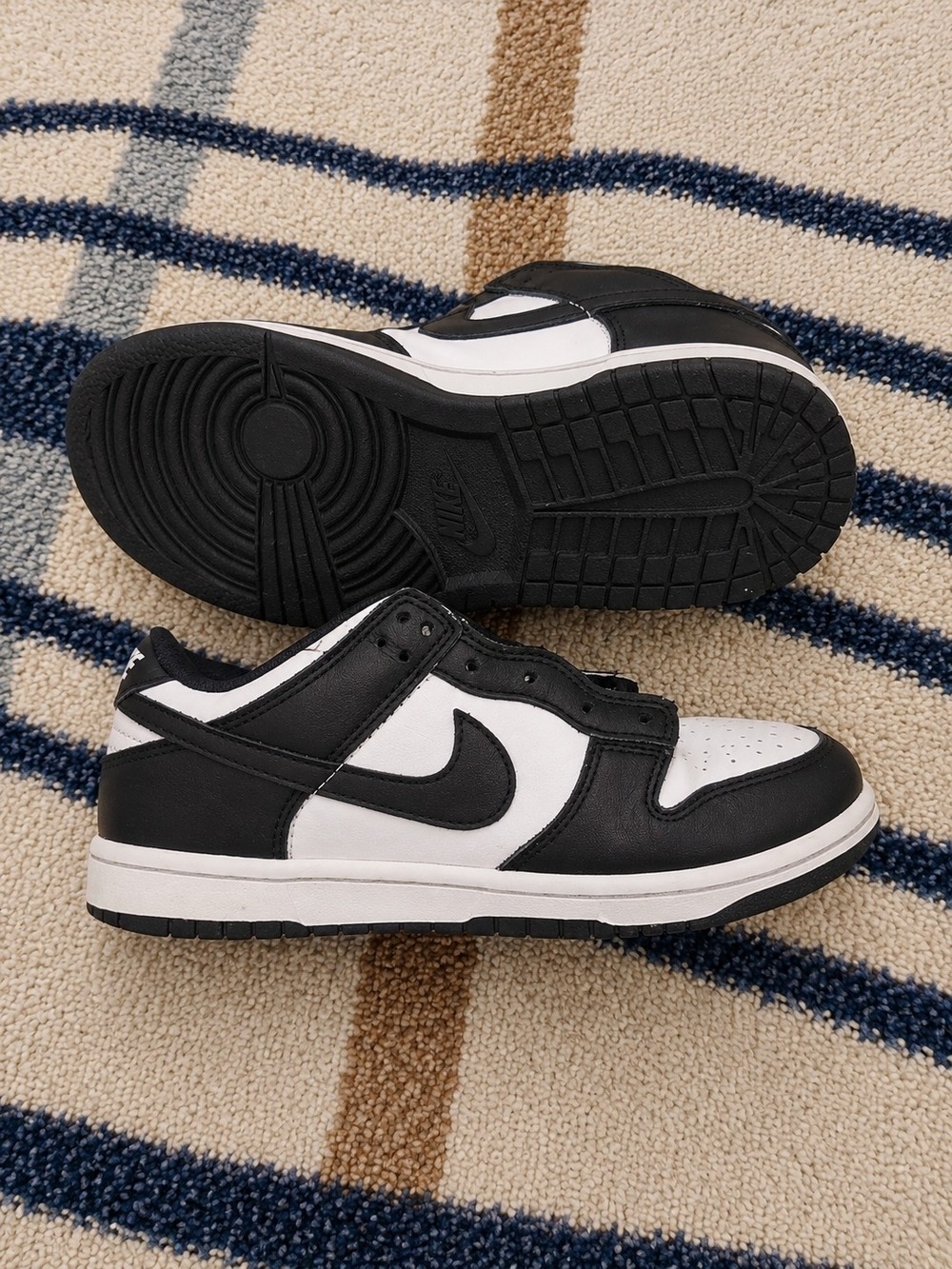 Nike Dunk Low Retro Black White Kids - Picture 3 of 6